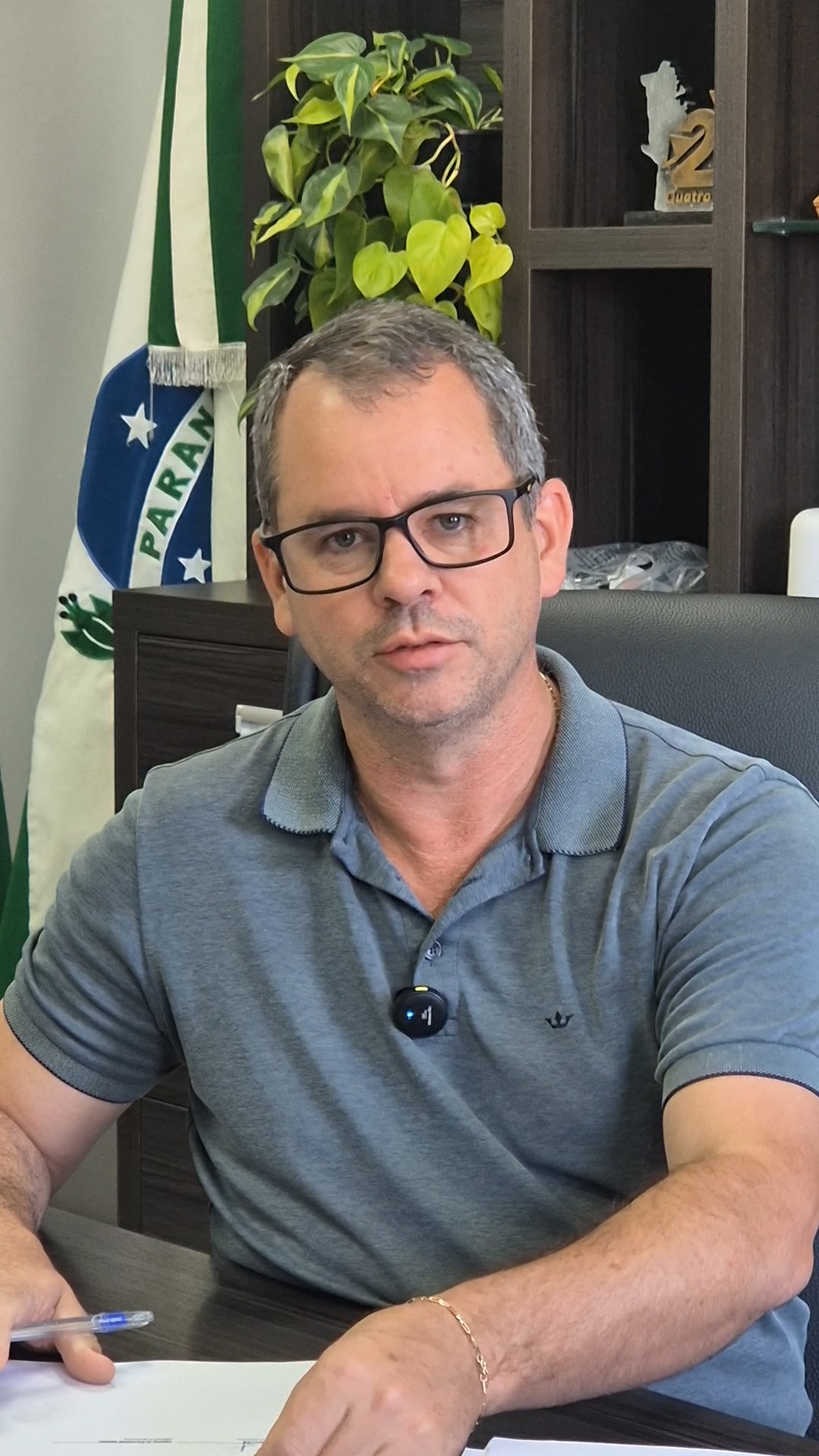 Prefeito de Quatro Pontes assina empenhos do Bolsa Auxílio Educação