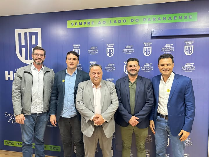 Prefeito cumpre agenda em Curitiba