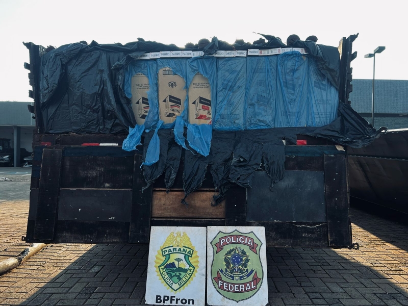 Caminhão carregado com cigarros é apreendido em Mercedes