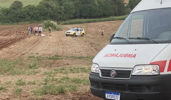 Polícia investiga morte de homem em lavoura de Mercedes
