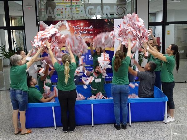 Acimacar divulga consumidores contemplados no terceiro sorteio Natal Premiado