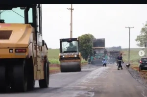 Estrada Curvado a Novo Horizonte recebe pavimentação asfáltica