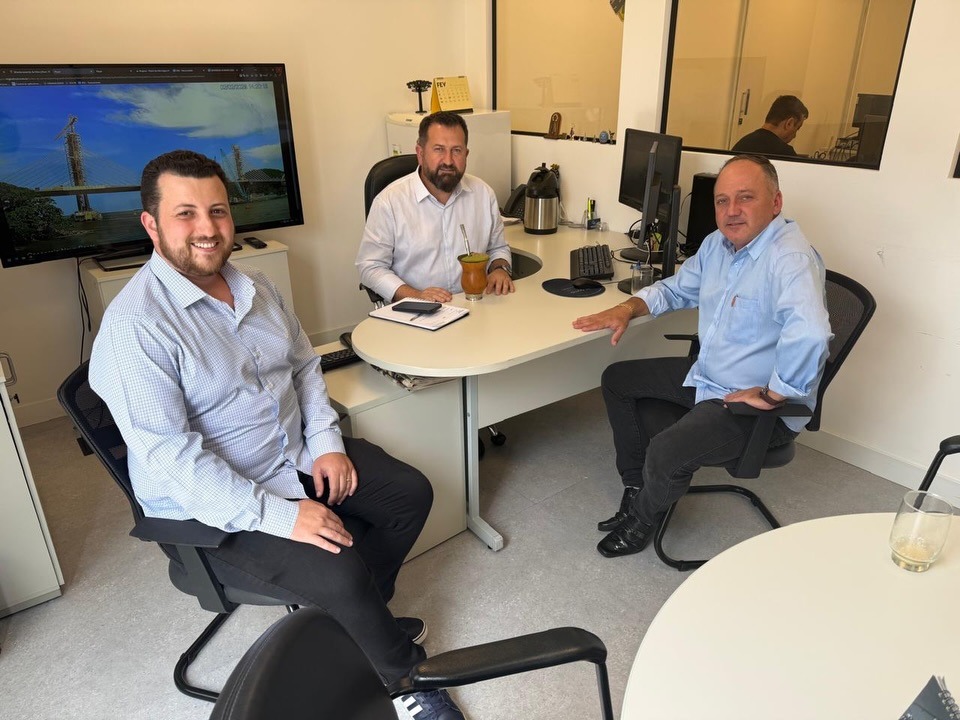 Secretário Marcelo Biesdorf destaca agendas em Curitiba e confirma arquibancada coberta para a Pista do Arrancadão de Tratores