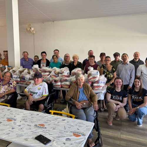 JCI Marechal Rondon doa 480 quilos de alimentos à Adefimar