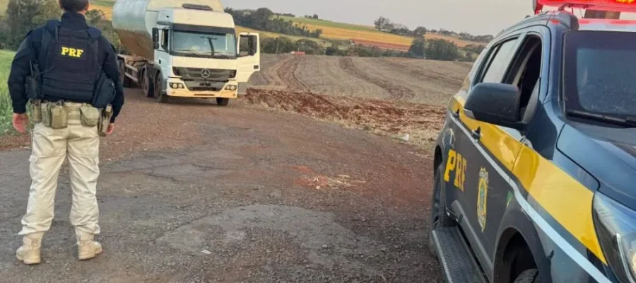 PRF apreende caminhão com 250 mil maços de cigarros em Mal Cândido Rondon