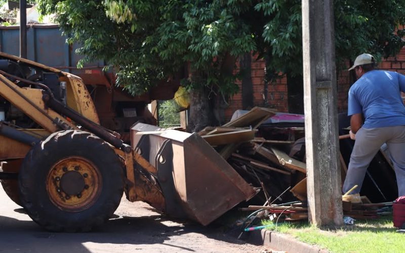 Moradores de São Roque podem depositar galhos, entulhos e inservíveis