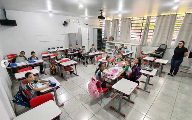 Mais de 6200 alunos retornam às salas de aula em Marechal Cândido Rondon