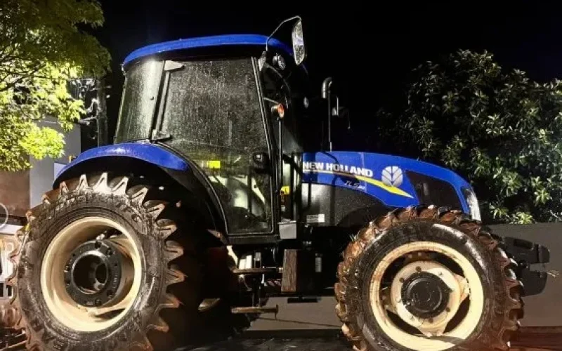 Trator furtado é recuperado em São José das Palmeiras