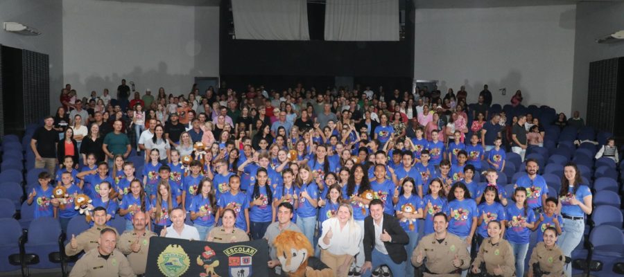 PROERD forma nova turma na Escola Municipal de Pato Bragado 