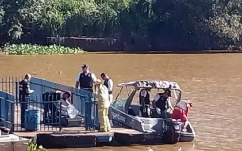 Cadáver é localizado boiando no rio em Guaira