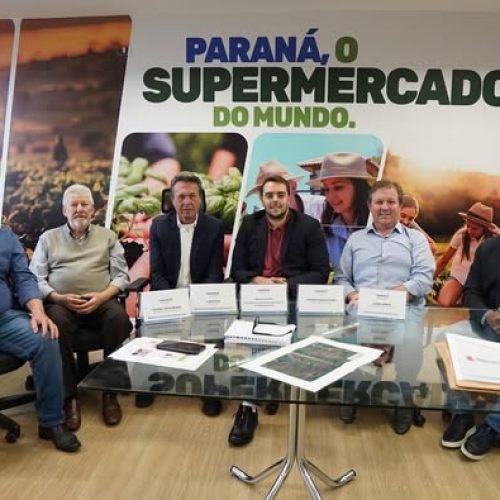 Comitiva de Nova Santa Rosa busca recursos para atender os produtores rurais