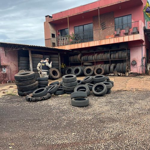 Rapaz leva dois tiros enquanto trabalhava em uma borracharia em Nova Santa Rosa