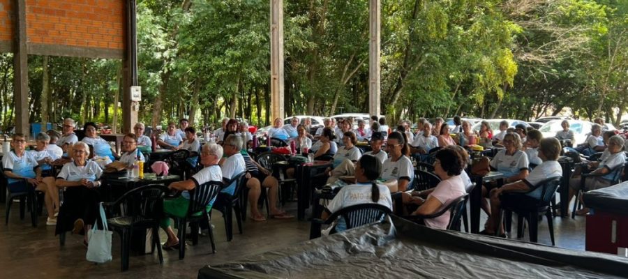 Atividades de 2026 do Centro de Convivência são abertas com encontro especial para a terceira idade
