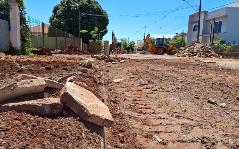 Remodelação da rua Minas Gerais é iniciada em Marechal Cândido Rondon