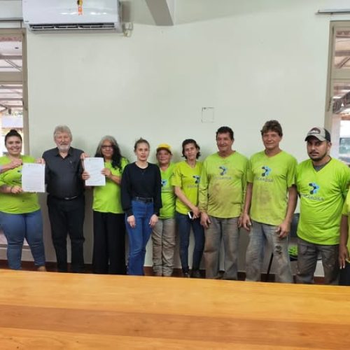 Prefeitura firma novo contrato com a Ascarosa para gestão de resíduos recicláveis