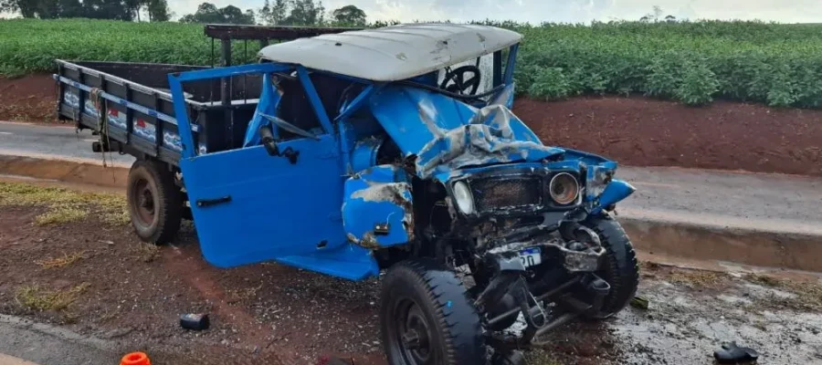 Acidente no interior de Santa Helena deixa idoso gravemente ferido