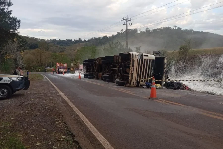 Colisão entre caminhões faz vitima fatal
