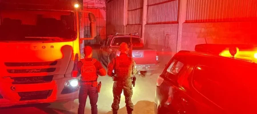 Federal e BPFron estouram depósito de ilícitos na zona rural