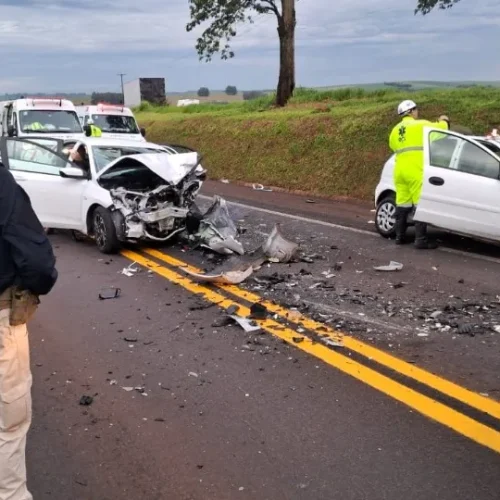 Mãe e filho morrem em acidente em Céu Azul