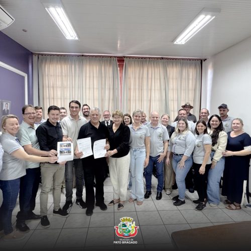 Governo John e Simoni protocola recursos na ordem de mais de R$ 2 milhões