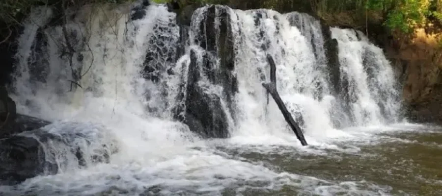Jovem morre afogado em cachoeira no interior de Toledo