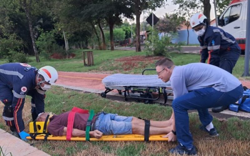 Homem é encontrado ferido às margens da PR-317 após passar a madrugada caído em Santa Helena