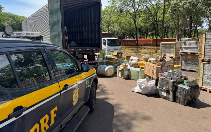 Polícia Rodoviária Federal apreende carreta com produtos estrangeiros em Guaíra/PR
