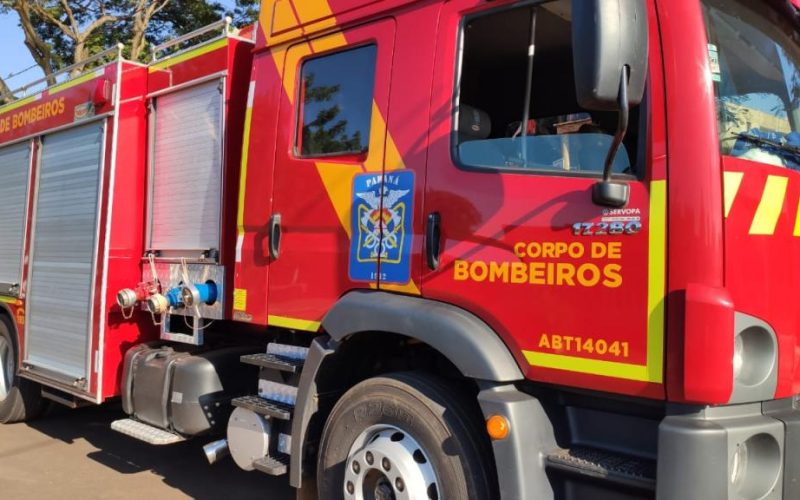 Corpo de Bombeiros de Palotina tenta encontrar trabalhador que caiu em silo
